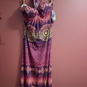 Vibrantly Patterned Strapless Dress in a Large
